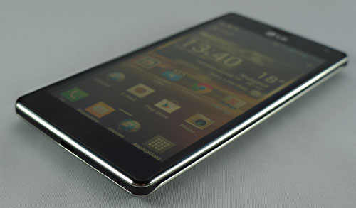 Test LG Optimus 4X HD : design smartphone