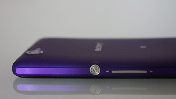 Sony Xperia M : dos