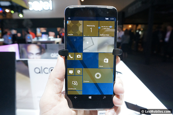 Alcatel sortira finalement son Idol 4 Pro sous Windows 10 en France (MWC 2017)