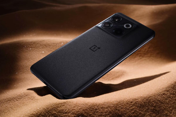 OnePlus 10T : Profitez d'un smartphone haut de gamme, pour le prix d'un smartphone milieu de gamme chez ce marchand !