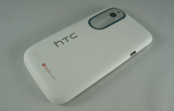 HTC Desire X : design