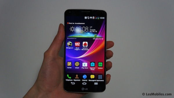 Test du LG G Flex : un écran incurvé pour une sensation cinémascope